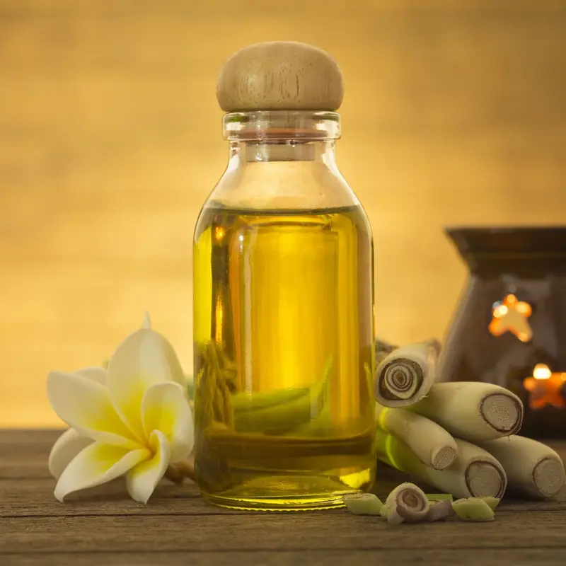 Nước đuổi muỗi hơi bất tiện khi sử dụng nếu không có vòi chuyên dụng