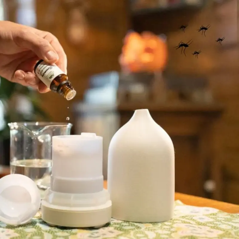 Tự làm nước đuổi muỗi sẽ kiểm soát được thành phần